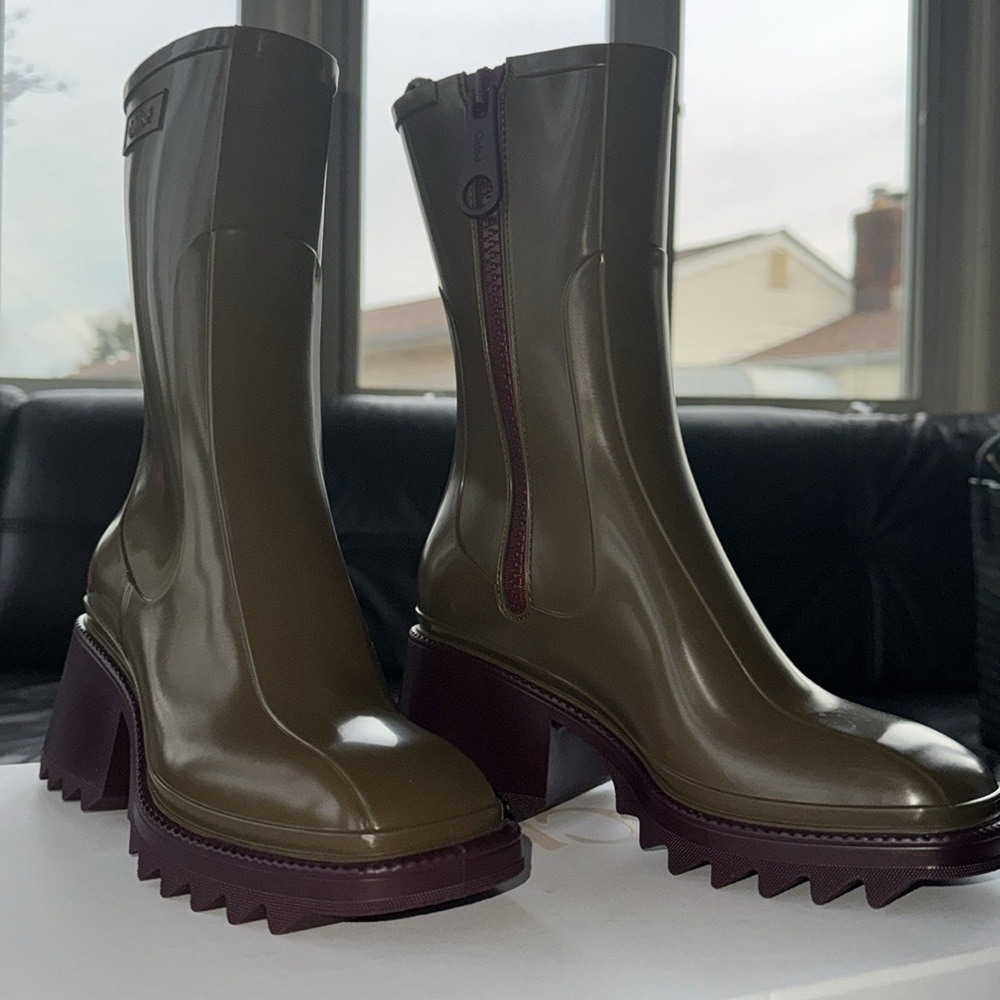 Chloé Khaki PVC Betty Rain Boots